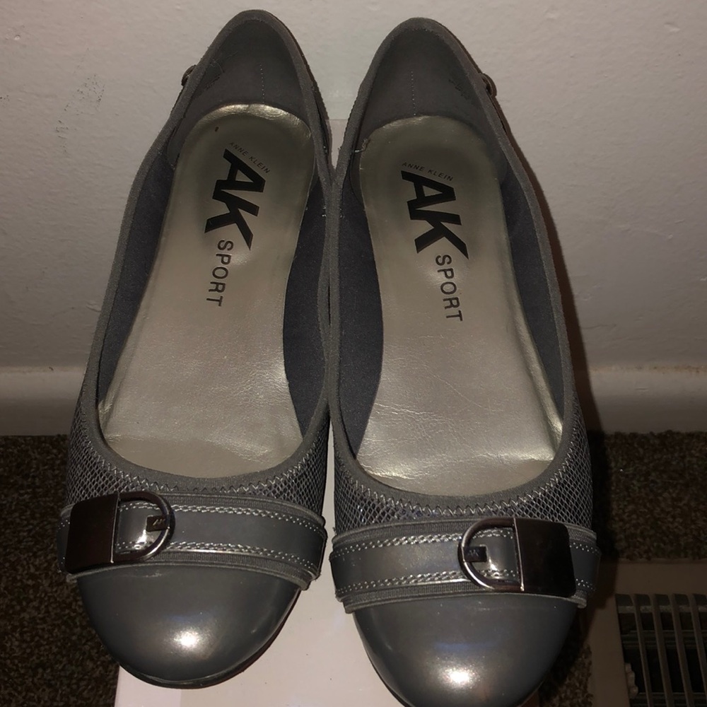 Dress shoes w/ORIGINAL BOX!